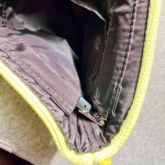 Wild One Crossbody Treat Pouch in Limeade - Picture 7 of 9